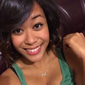 Meet your Posher, Roxanne